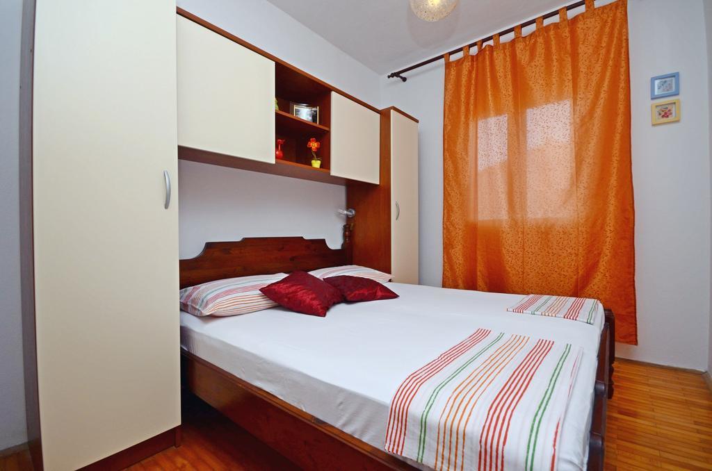 Apartments Katica Trogir Exterior foto